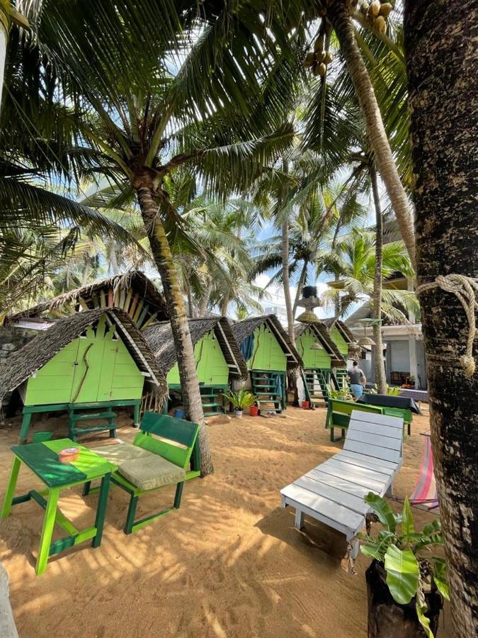 Oynise Beach Cabin กอลล์ ภายนอก รูปภาพ