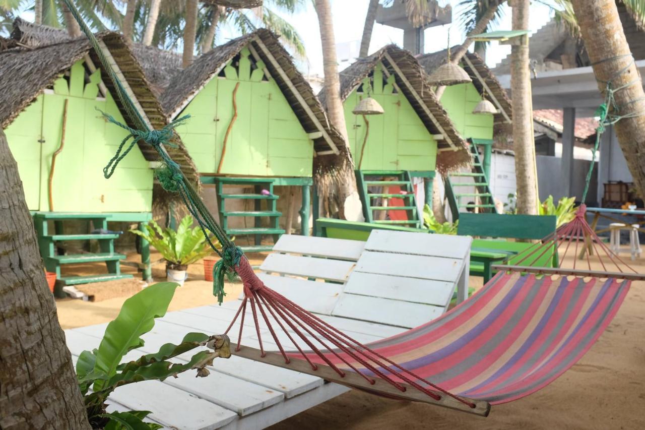 Oynise Beach Cabin กอลล์ ภายนอก รูปภาพ