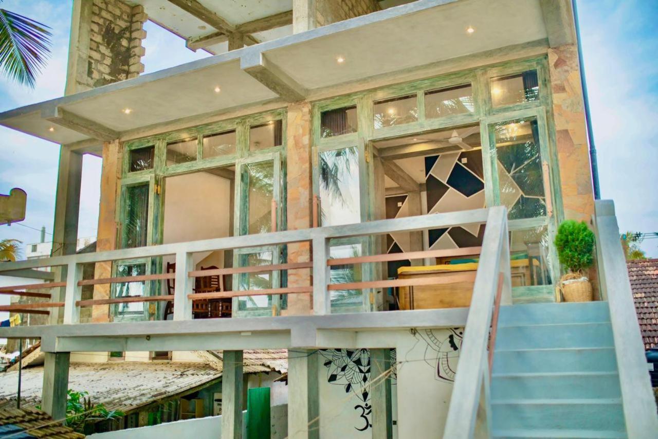 Oynise Beach Cabin กอลล์ ภายนอก รูปภาพ