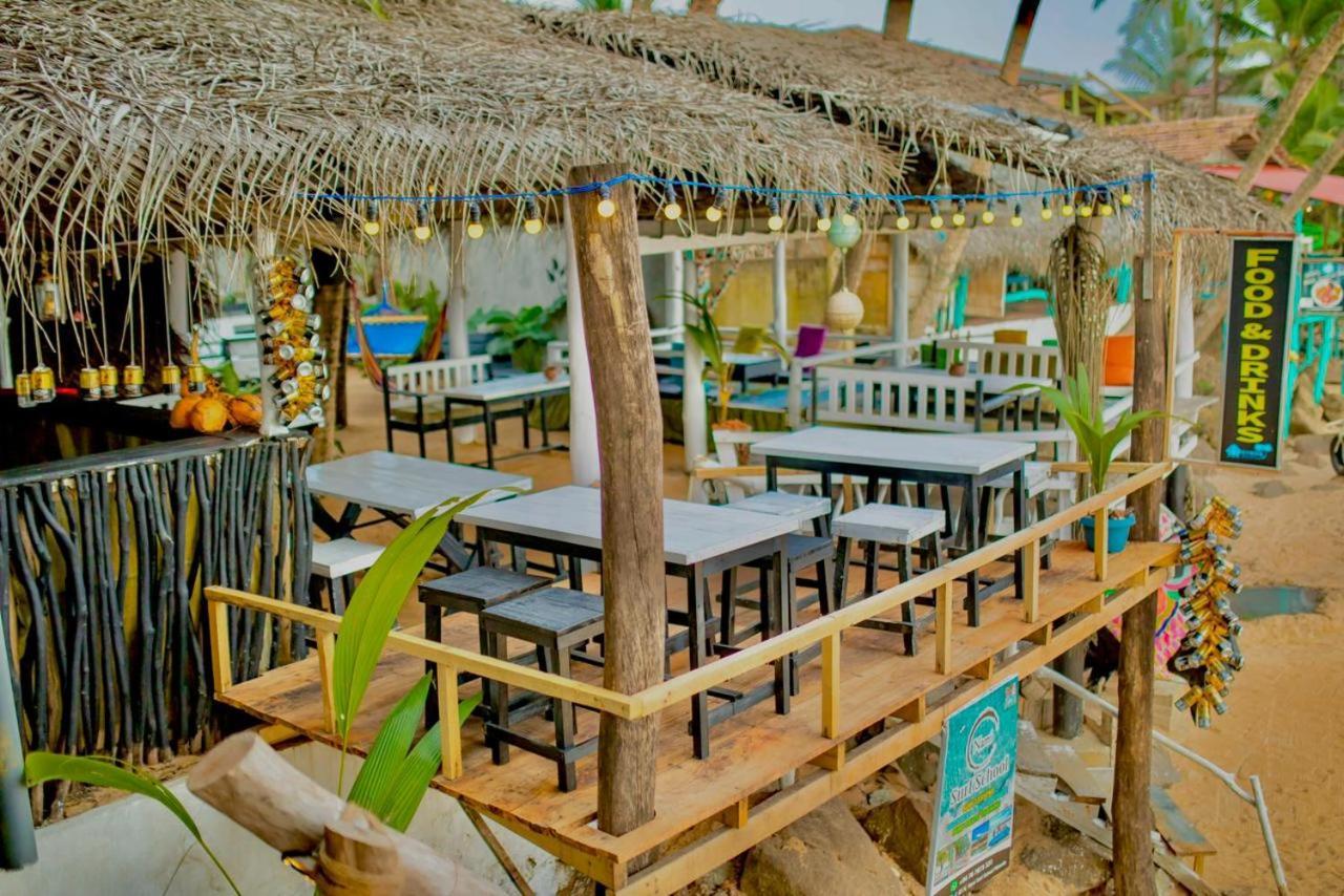 Oynise Beach Cabin กอลล์ ภายนอก รูปภาพ