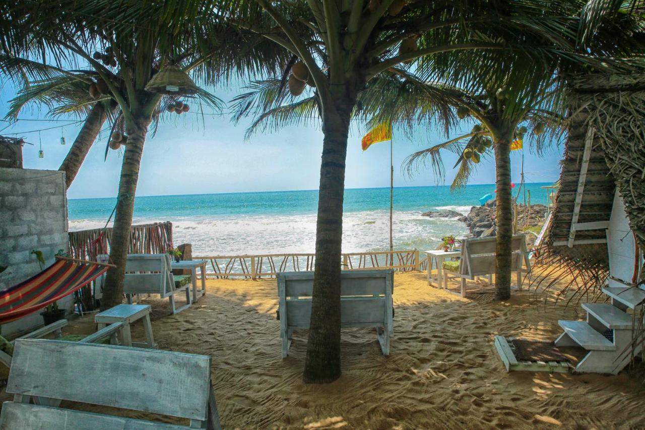 Oynise Beach Cabin กอลล์ ภายนอก รูปภาพ
