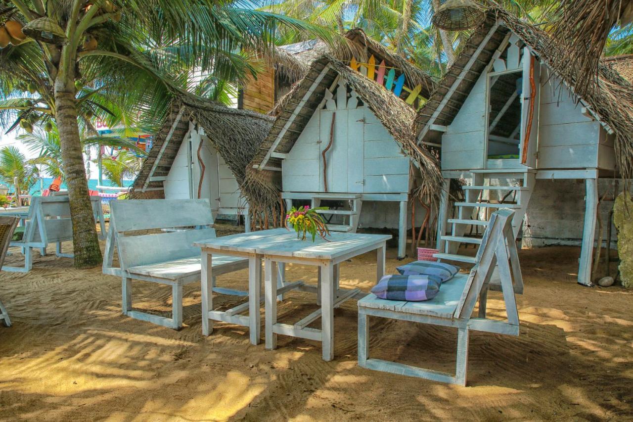 Oynise Beach Cabin กอลล์ ภายนอก รูปภาพ